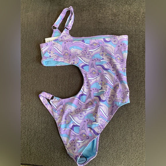 Kendall & Kylie Butterfly Cutout One Piece Swimsuit NWT🌴 - Picture 5 of 11